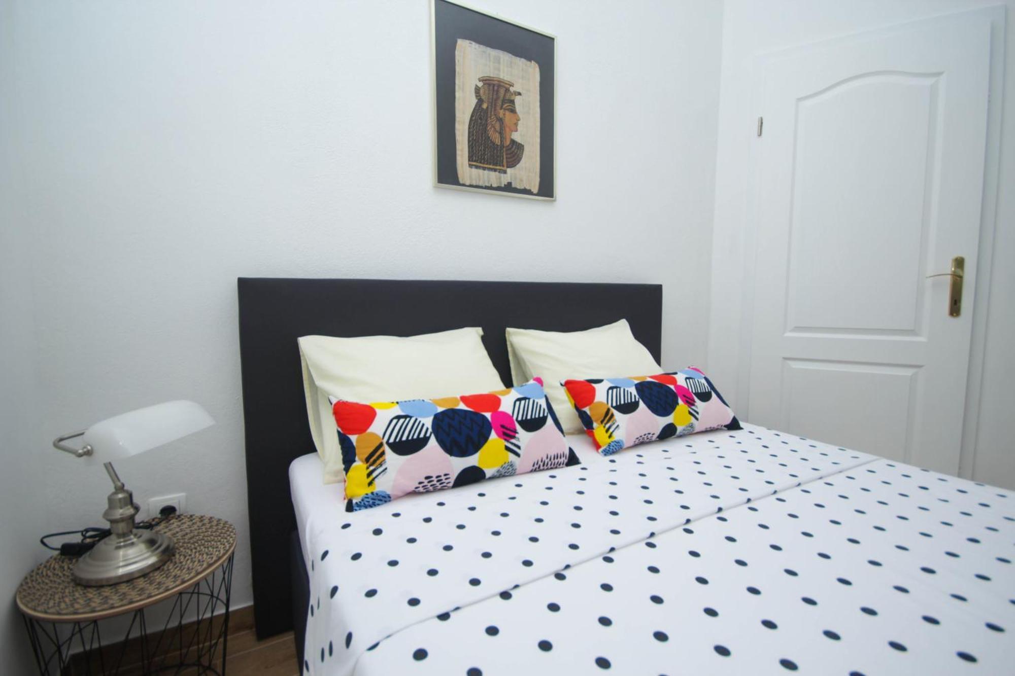 Lola'S Apartments Tribunj  Phòng bức ảnh