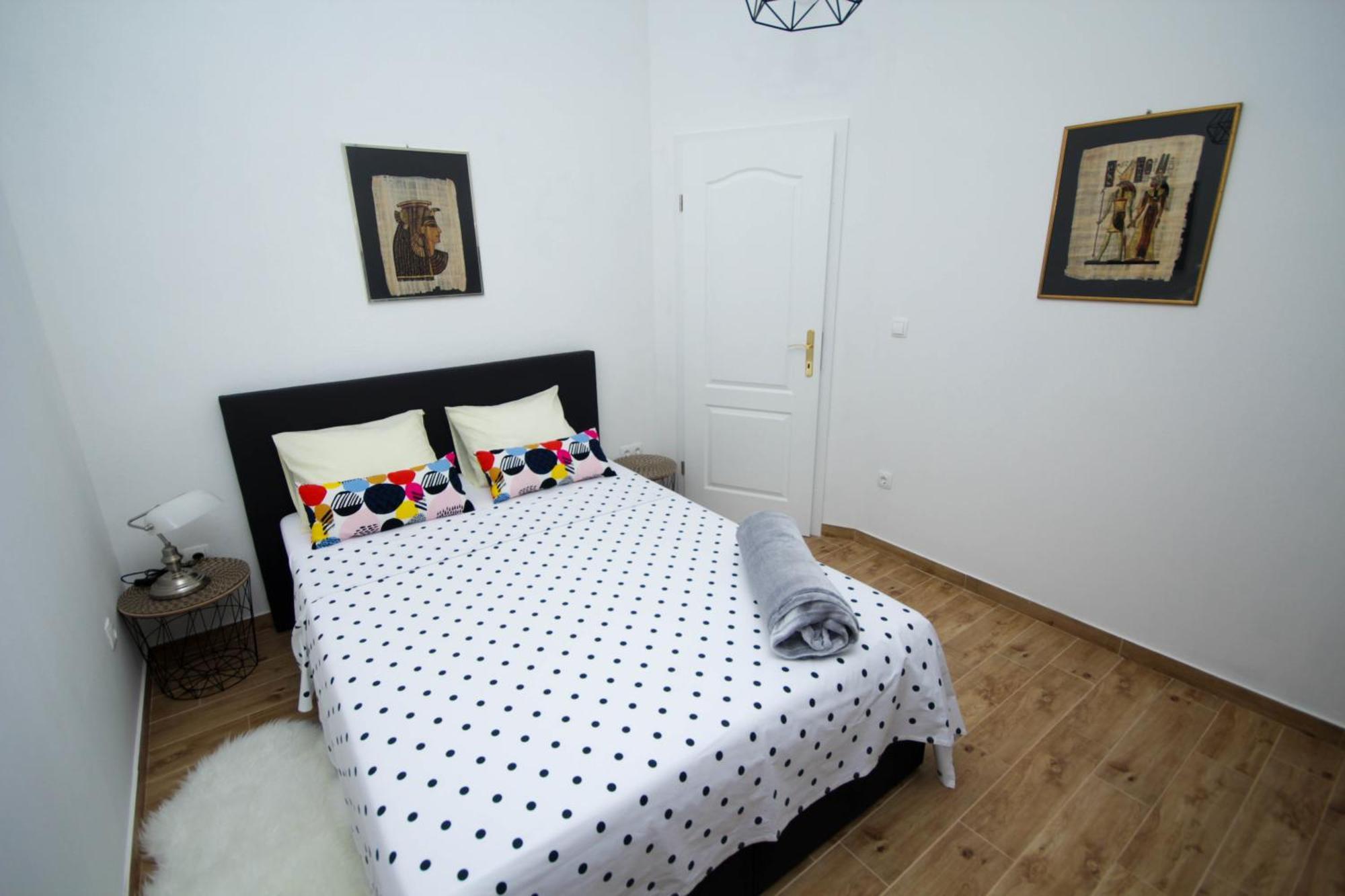Lola'S Apartments Tribunj  Ngoại thất bức ảnh
